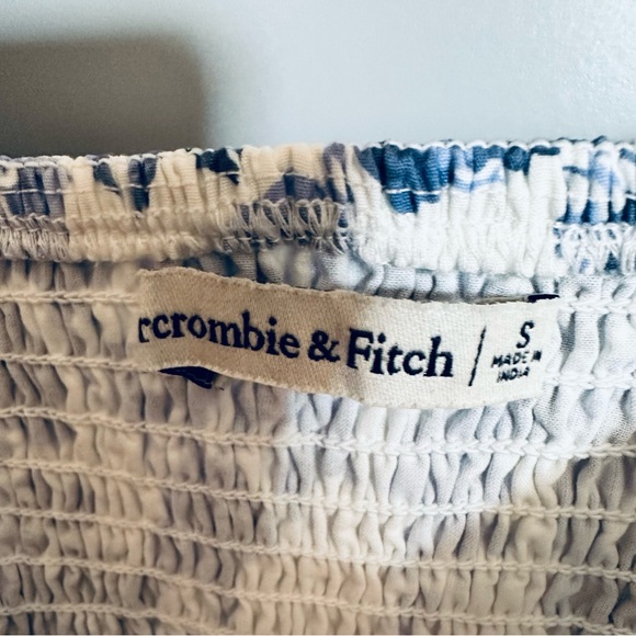 Abercrombie & Fitch Blue and White Floral Midi Dress - Picture 3 of 4